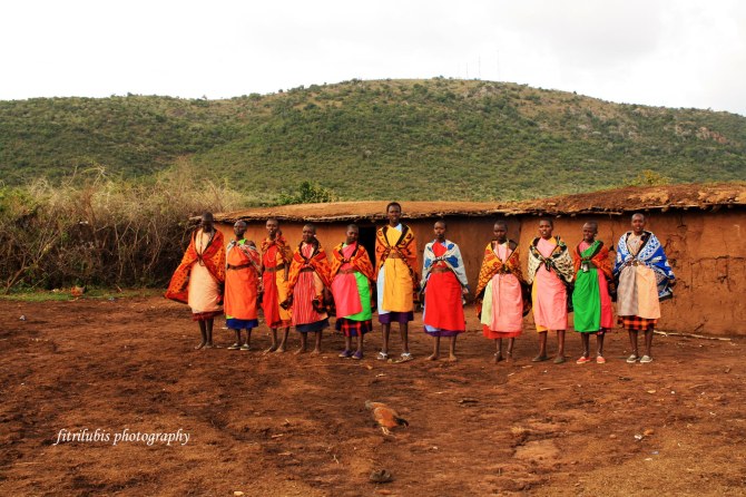Masai Women. Location: Masai Village, Kenya. Camera: Canon 1000D.